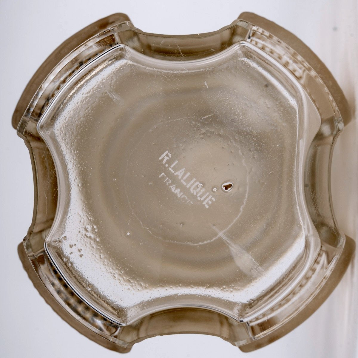 1942 René Lalique - Flacon Hélène Verre Blanc Patiné Sépia